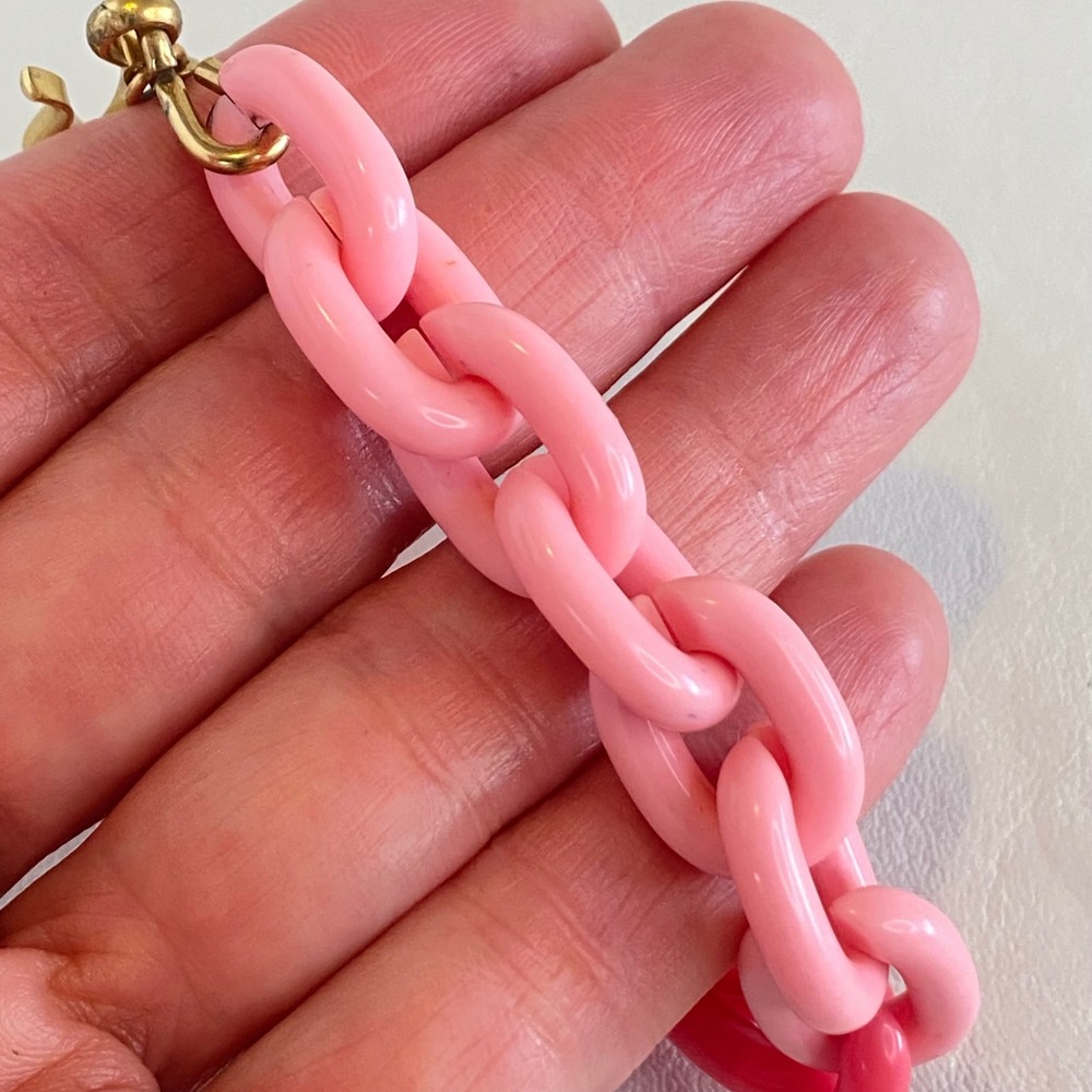 Monet Pink Bracelet Acrylic Plastic Chunky Curb Link Gold Tone Retro Mod - Picture 9 of 11